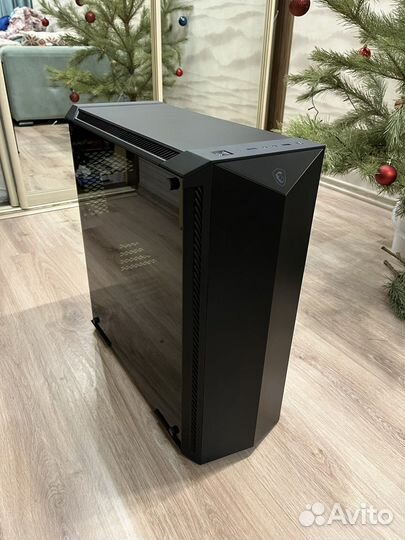 Корпус MSI Gungnir 100P