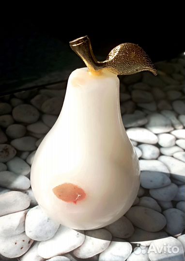 Груша из мраморного оникса