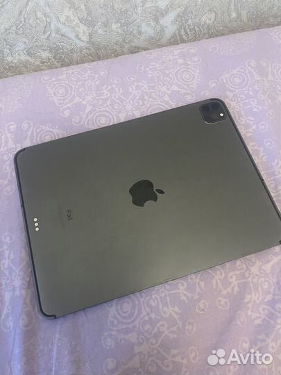 iPad pro (11-дюймовый) (2-го поколения)