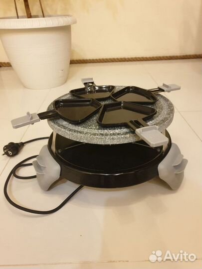 Раклетница-гриль с жарочным камнем