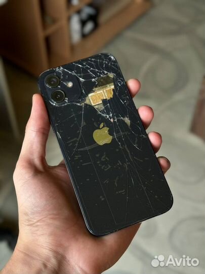 iPhone 12, 64 ГБ