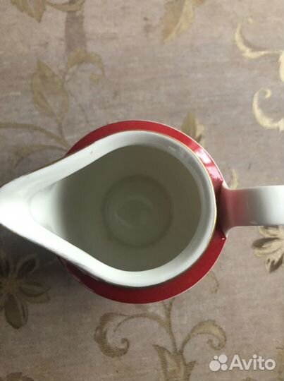 Молочник сливочник