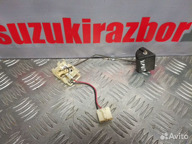 Датчик топлива Suzuki Liana 2006г