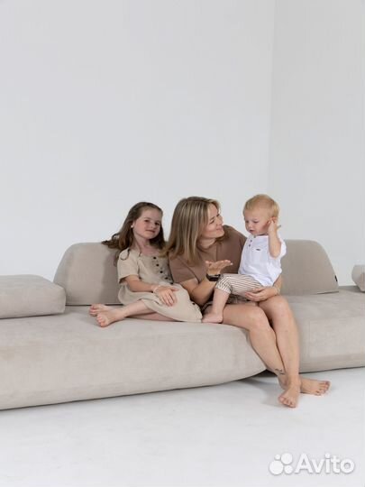 Диван со спальным местом 2700х1650 мм