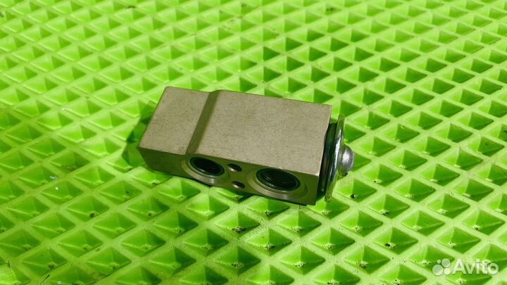 Клапан кондиционера Alfa Romeo 156