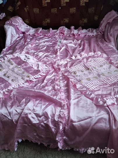 Шторы с ламбрекеном и наволочками