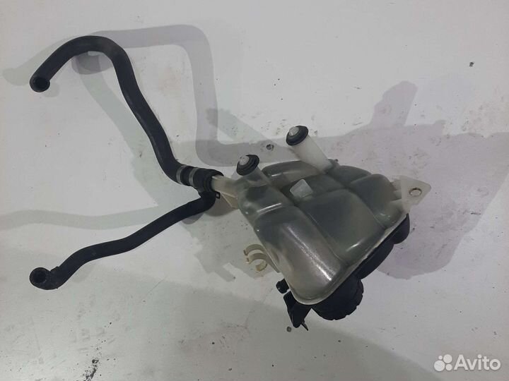 Бачек расширительный mercedes w166