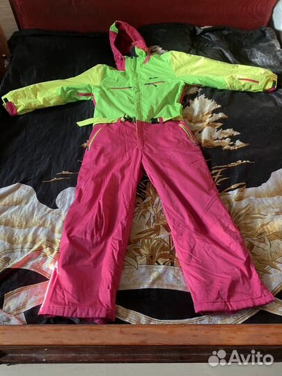 Горнолыжный сноубордический комбинезон Burton