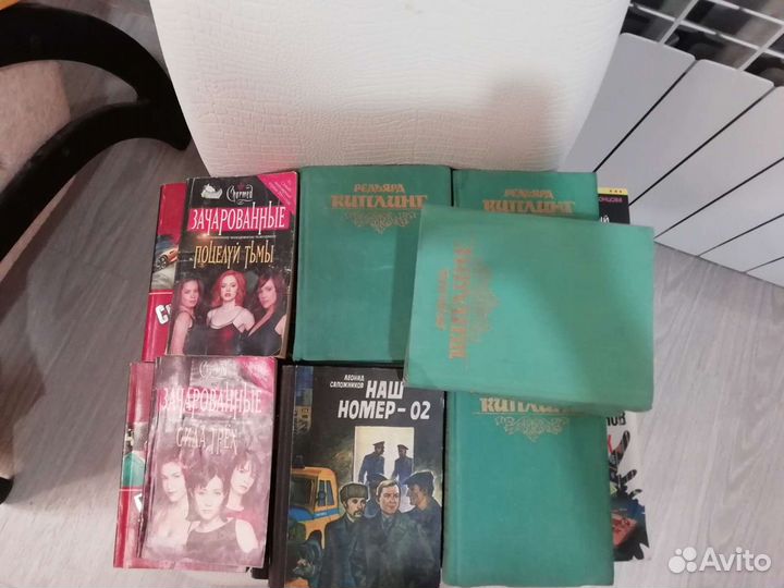 Много разных книг