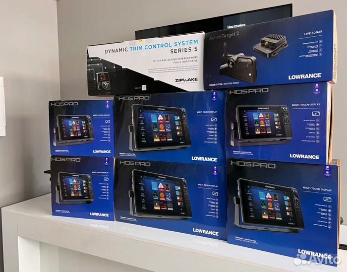 Lowrance HDS 16 PRO Active Imaging HD 3-in-1 RUS