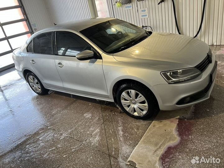 Volkswagen Jetta 1.6 AT, 2012, 174 446 км