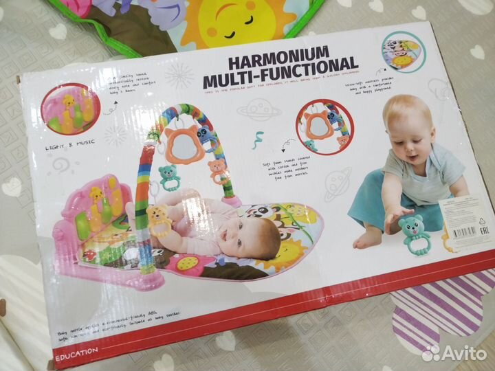 Развивающий коврик для малышей