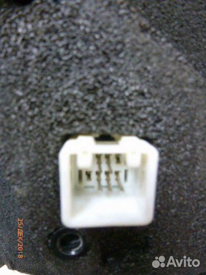 Зеркало левое Mazda 3 BK 2.0 2006