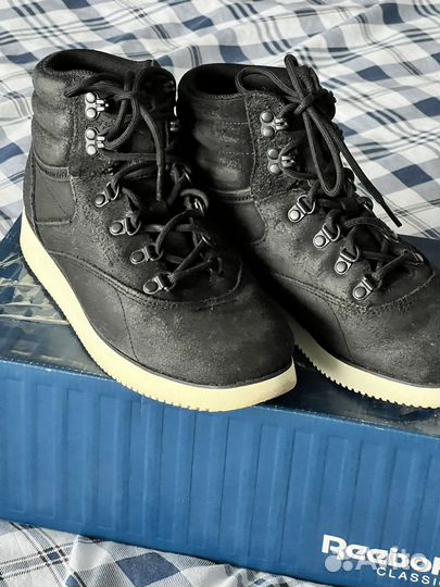 Ботинки женские Reebok