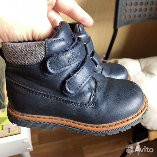 Ботинки демисезонные для мальчика 25