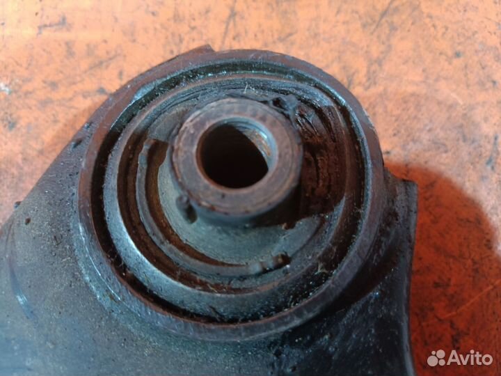 Рычаг передний левый Volvo Xc60 DZ