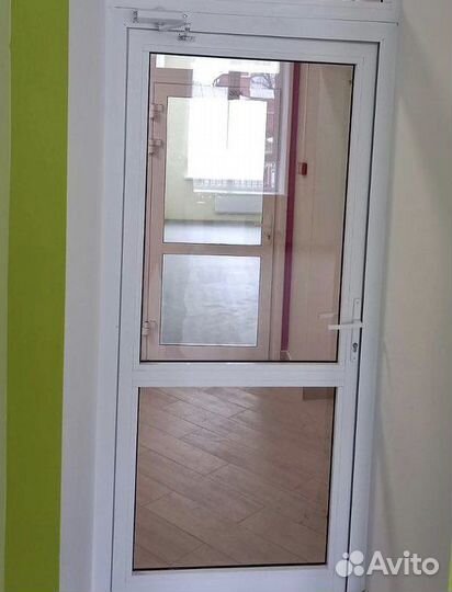 Дверь Алюминиевая