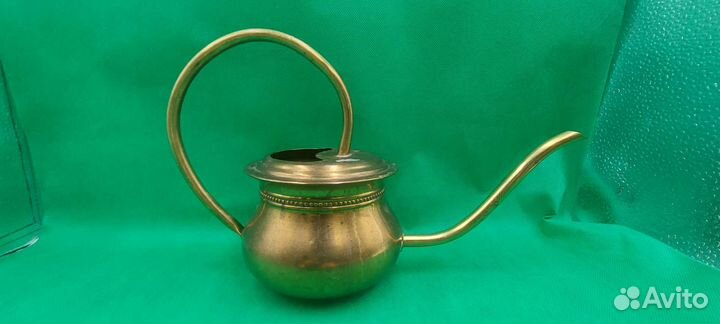 Антикварная бронзовая лейка.Европа.1 литр
