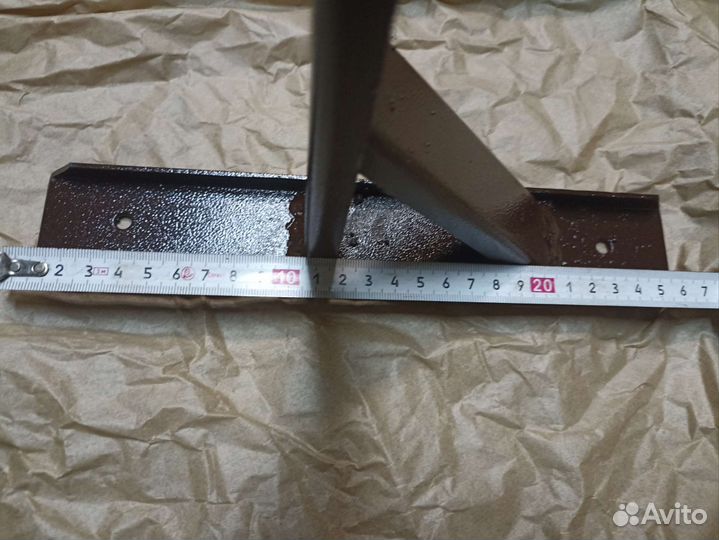 Уголки для полок