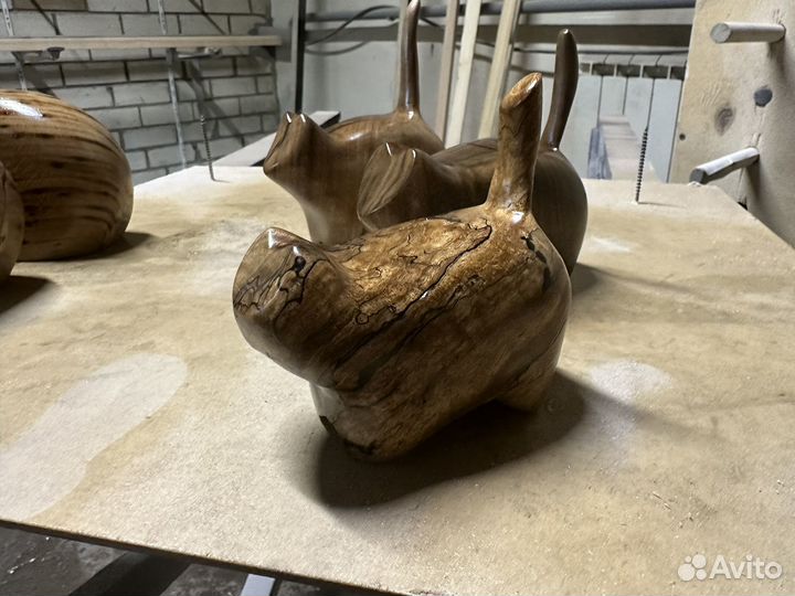 Декоративные игрушки, статуэтки, декор