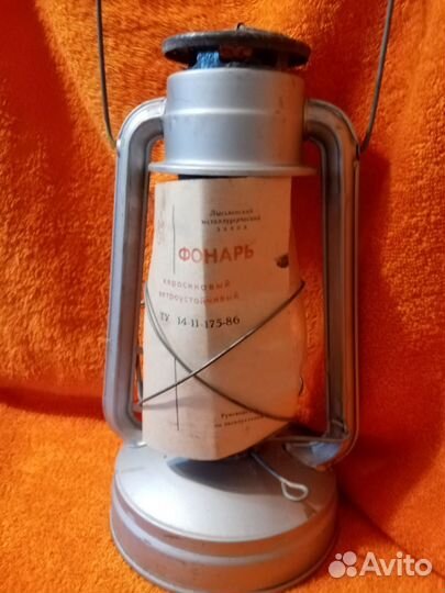 Керосиновая лампа летучая мышь