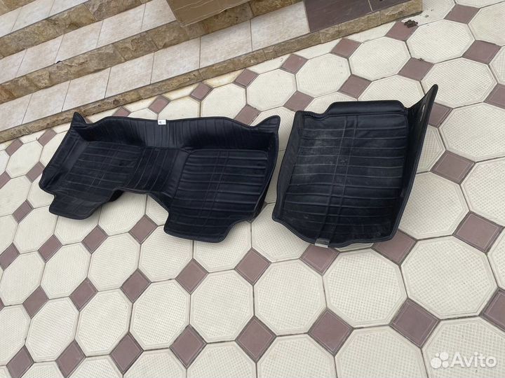 Коврики для машины