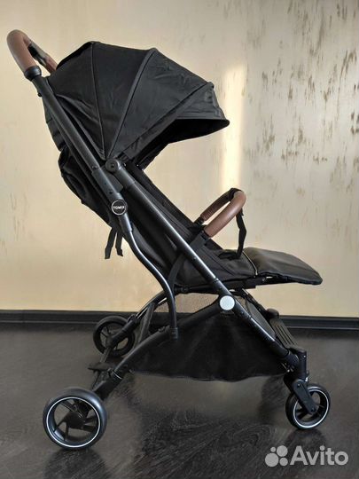 Прогулочная коляска Tomix Luna Lux, черная