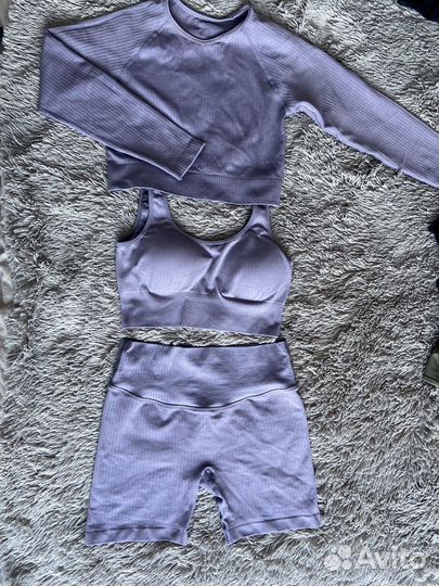 Спортивный костюм женский