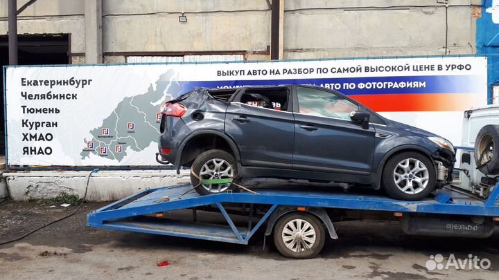 Крышка салонного фильтра Ford Kuga 1517444