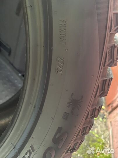 Pirelli Ice Zero 2 285/40 R21 109H