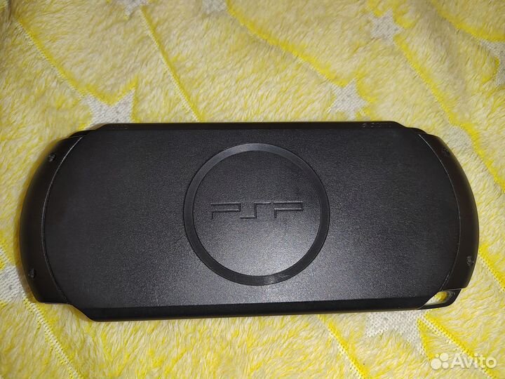 Sony Psp e 1004