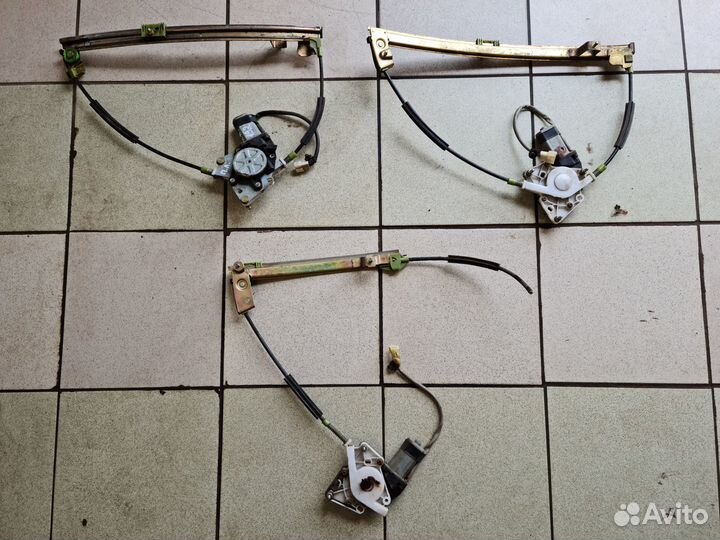 Стеклоподъемник Lifan Breez