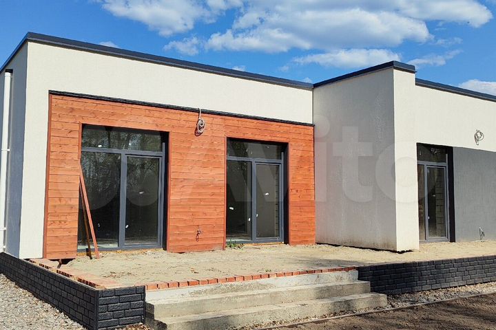 Дом 165 м² на участке 10 сот.