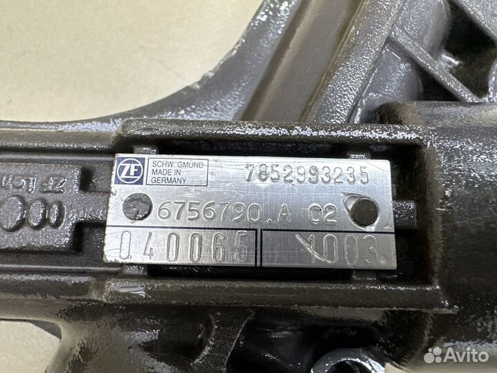 Рулевая рейка Range Rover Vogue 3 QEB000053