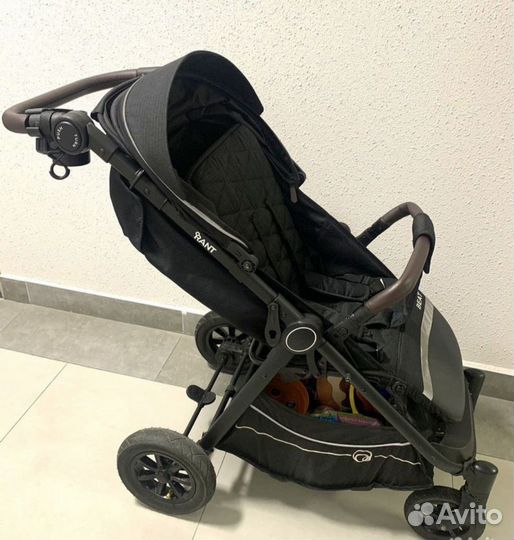 Прогулочная коляска бу