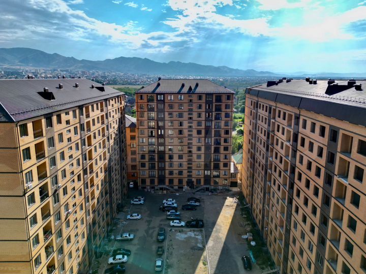 3-к. квартира, 100 м², 7/9 эт.
