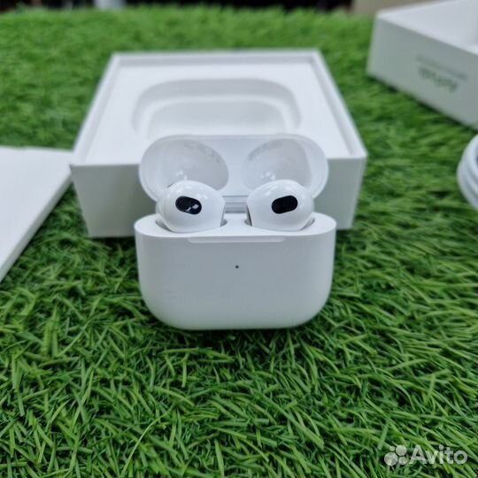 Беспроводные наушники, Apple AirPods 3