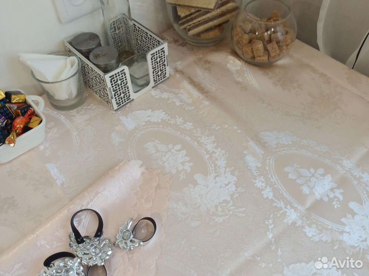 Скатерть(салфетки)