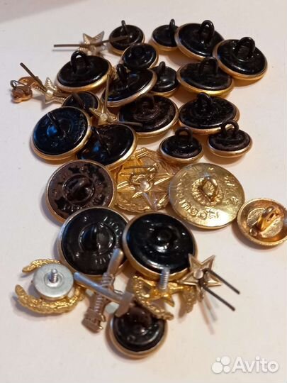 Пуговицы для формы