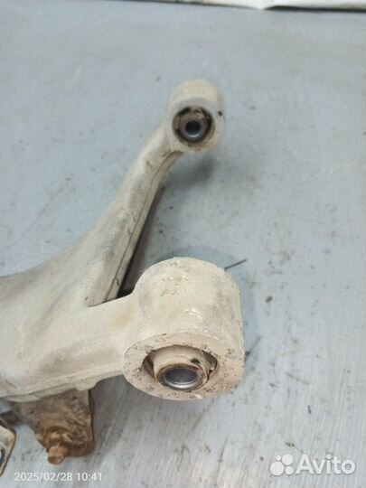 Рычаг подвески верхний задний правый Nissan Murano