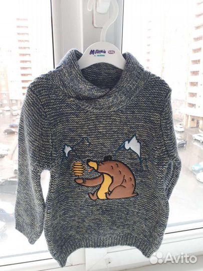 Свитер новый р.92