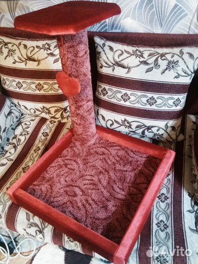 Лежанка-когтеточка