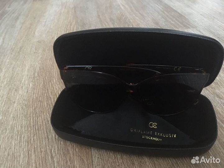 Солнцезащитные очки женские