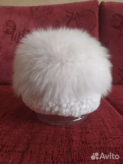 Продам белую шапку из стриженной норки