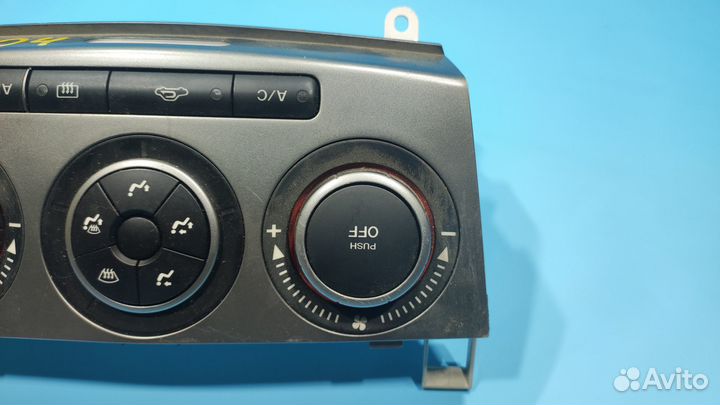 Блок управления климат контролем для Mazda 3