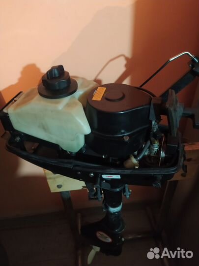 Лодочный мотор