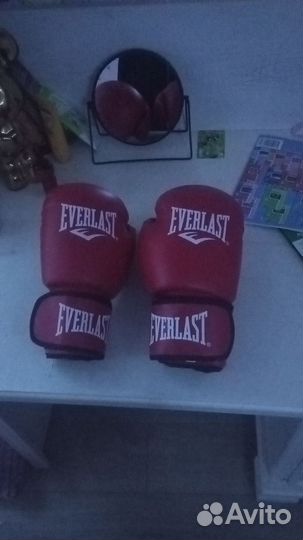 Боксерские перчатки 12 oz