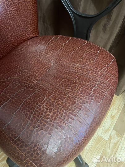 Компьютерное кресло