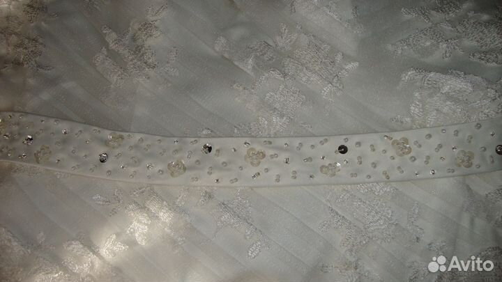 Свадебное платье нежное и красивое