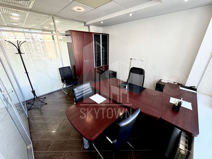 Офис, 130.9 м²